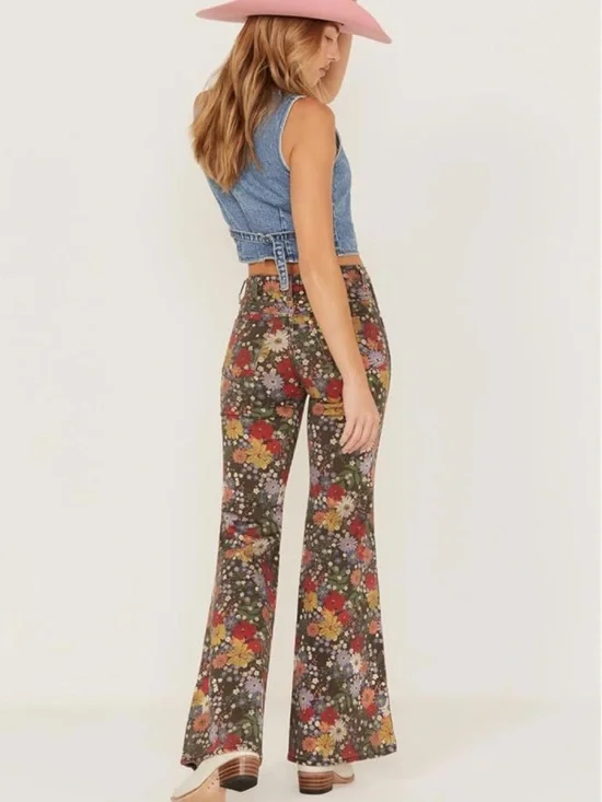 Wrangler Women's Bloom Print Wanderer Flare Jeans - Picture 2 of 11